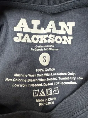 NWT Forever 21 Alan Jackson Gone Country Graphic Baby Tee Size Small thumbnail 4
