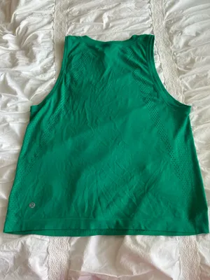 Lululemon green tank top thumbnail 2