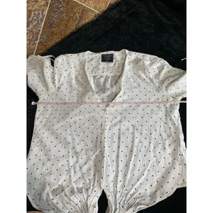 Abercrombie & Fitch White Polka Dot Tie Front Crop Top 3/4 Sleeve Size Medium thumbnail 7