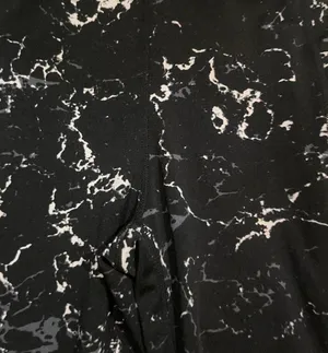 Pop fit black, white marble leggings with pockets S thumbnail 4