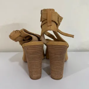 Vince Camuto Sammson Sandal Heels Tan Size 9.5 thumbnail 5