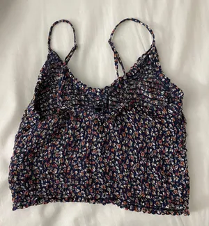Hollister Crop Top thumbnail 4