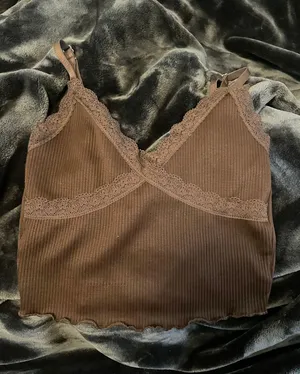 H&M Brown Ribbed Top thumbnail 1