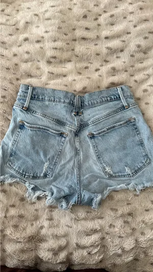 Good American Denim Shorts thumbnail 3