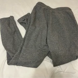 Nike Jogger Sweatpants Gray thumbnail 3