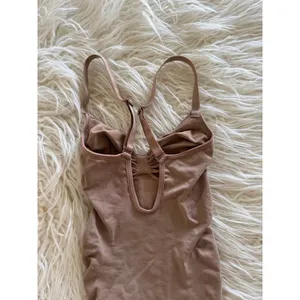 Skims Seamless Sculpt Brief Bodysuit Sienna Size XS thumbnail 6