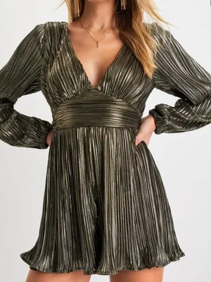Lulu's Metallic Gold Plisse Long Sleeve Backless Romper size Small NWT thumbnail 1