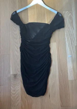 Princess Polly Bodycon Dress thumbnail 1