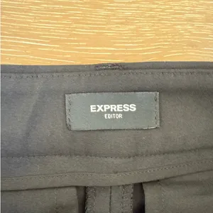 Express Trousers Mid Rise Wide Leg Editor Size 0L Black thumbnail 3