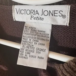 Vintage Victoria Jones Beaded Floral Button Cardigan Brown Size‎ Petite Large thumbnail 4