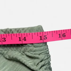 LEMITE Women's XL Green Ribbed Crop Top and Shorts Set thumbnail 8