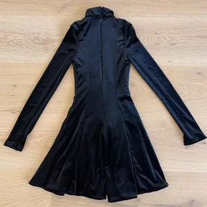 House of C.B Velvet Keyhole Mini Dress Fit N Flare Stella Size XS Black thumbnail 6