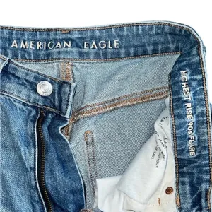 American Eagle Highest Rise 90s Flare Distressed‎ Size 6 SHORT thumbnail 8