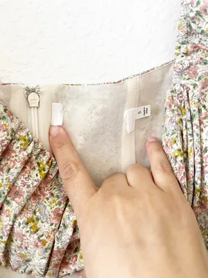 ASTR Puff Sleeve Floral Mini‎ Dress Cut Out Small NEW thumbnail 3