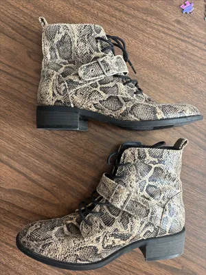 Express Size 7 Snake Print Lace Up Ankle Boots thumbnail 4