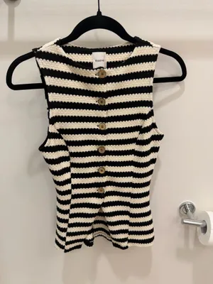 Anthropologie Top thumbnail 3