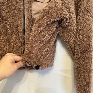 Garage Jacket Teddy Coat Womens Size Small Taupe‎ Beige Cropped Zip Up Jacket thumbnail 3