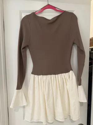 Meshki Sansa Color-block Bell Sleeve Dress thumbnail 4