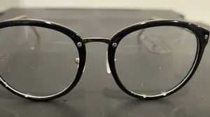 Chic Gold Frame Glasses Black thumbnail 1