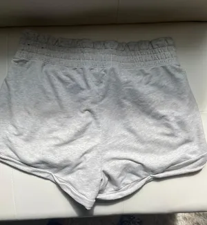 Hollister Paperbag Tie Shorts thumbnail 2