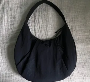 Lululemon Pleated Shoulder Bag 10L thumbnail 1