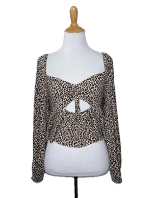 Urban Outfitters Leopard Animal Print Peplum Ruffle Long Sleeve Keyhole Top M thumbnail 1