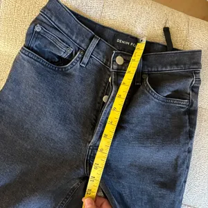 DENIM FORUM The Arlo‎ high Rise Jeans Size 26 thumbnail 5