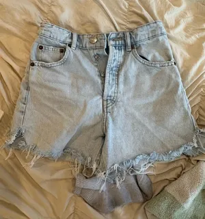 ZARA Denim Shorts High-Rise thumbnail 1