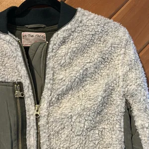 NWT Free People Rivington Sherpa jacket in green cream desert combo thumbnail 7