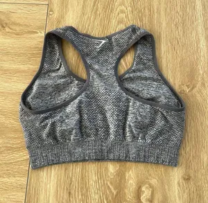 Gymshark sports bra thumbnail 2
