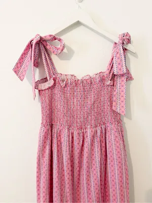 Tuckernuck x Cameron Eubanks Wimberly Love Letters Maxi Pink Smocked Medium M * thumbnail 3