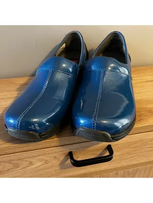 Sanita Original Shiny Blue Women’s Professional Clogs EU 40 US 9 EUC thumbnail 3