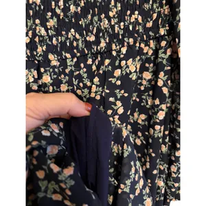 Petal + Pup Edwina Smocked Navy Tiered Smocked Floral Dress - Size S thumbnail 13