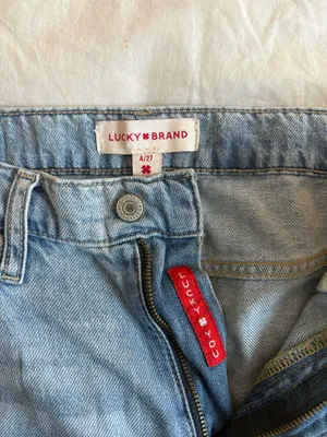 Lucky Brand Jeans thumbnail 2