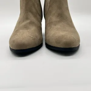 Old Navy Boots Womens 7 Tan Sueded Western Ankle Boots‎ Booties thumbnail 5