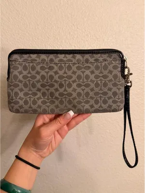 Vintage Black and Gray Coach Wristlet Wallet with Leather Bow thumbnail 2