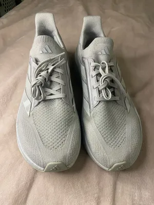 Adidas Ultraboost 5X Men's Size 11 Running Shoes Gray thumbnail 2