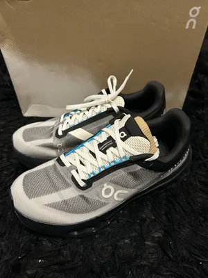 ON CLOUDSURFER Next athletic training running lace up shoes sneakers women’s 9 new thumbnail 6