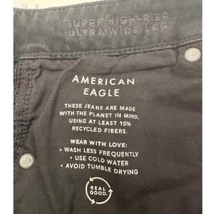 American Eagle Super High-Rise Ultra Wide Leg Jeans Black Strigid Womens 8 Short thumbnail 7