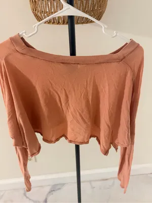 Urban Outfitters Cropped V-Neck Long Sleeve Top - Rust Pink thumbnail 7