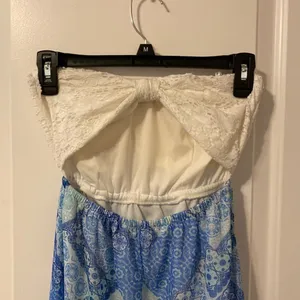 Iris Los Angeles Strapless Maxi Dress Womens Small Blue White Mosaic Lace Cutout thumbnail 4
