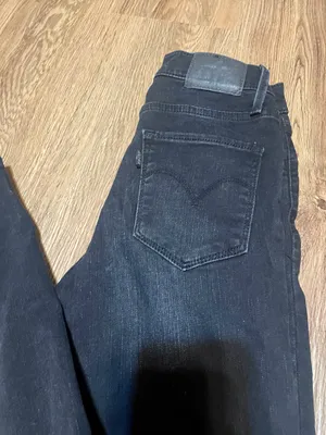 Levi's 720 High-Rise Super Skinny Black Jeans thumbnail 6