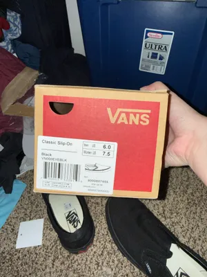 Black Vans Women’s Slip-On thumbnail 8