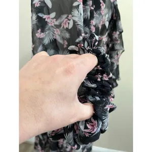 Victoria’s‎ Secret Floral Chiffon Duster Kimono Sheer Boho Cover Up XS/S thumbnail 6