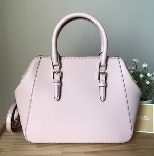 Michael Kors Purse thumbnail 3