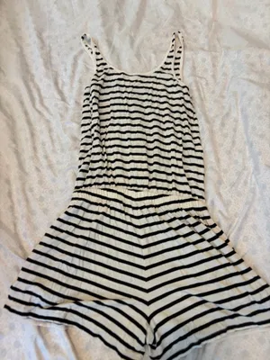 Z supply black and white shorts romper  thumbnail 1