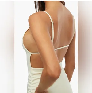 WeWorewhat Ruched Midi Dress thumbnail 1