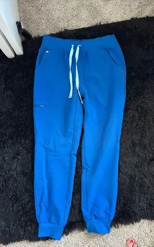 FIGS Jogger Scrub Pants thumbnail 1