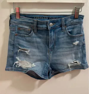 American Eagle medium wash Jean Shorts 0 thumbnail 1