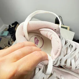 Nike Court Royale 2 Mid Top Women’s Shoes Sz 6 Pastel Pink thumbnail 9